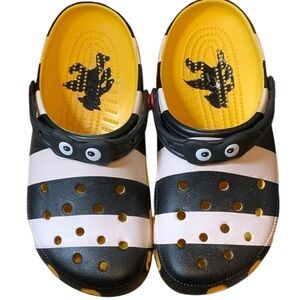 Hamburglar Classic Clog Unisex Sneaker LIMITED EDITION Crocs x McDonald's